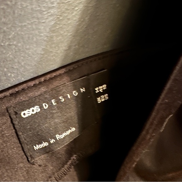 ASOS black satin top with bust cup detail | size 10 - Picture 9 of 10